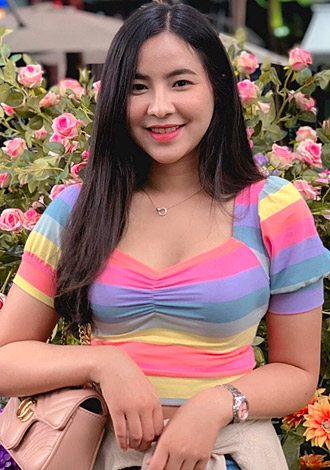 Gorgeous profiles pictures: Nawarat from Chiang Mai, member in Thailand